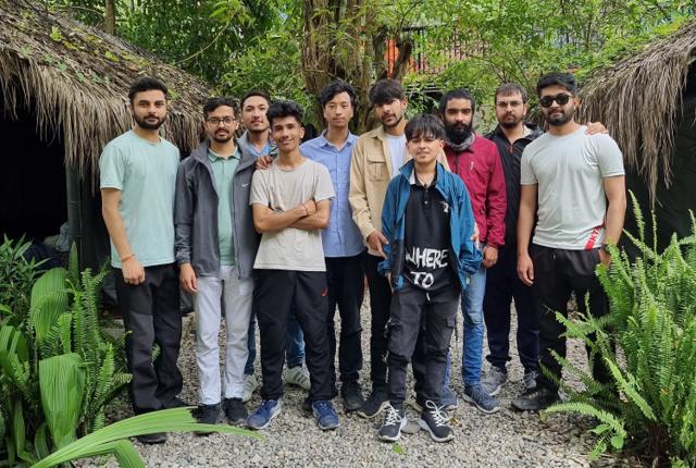 Ride to Sukute - Image 01